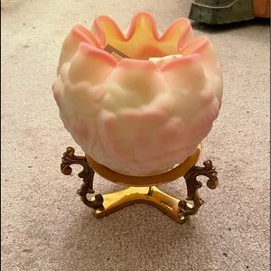 real gold holder with bowl/ vase